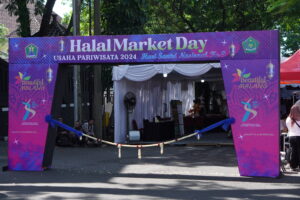 Pondok Pesantren Darun Nun Semarakkan Halal Market Day Kota Malang 2024