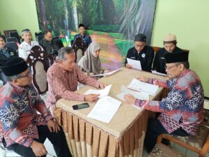 Ikrar Wakaf Darun Nun Resmi Digelar di KUA Sukun, Perkuat Pengembangan Pesantren dan Pendidikan Umat